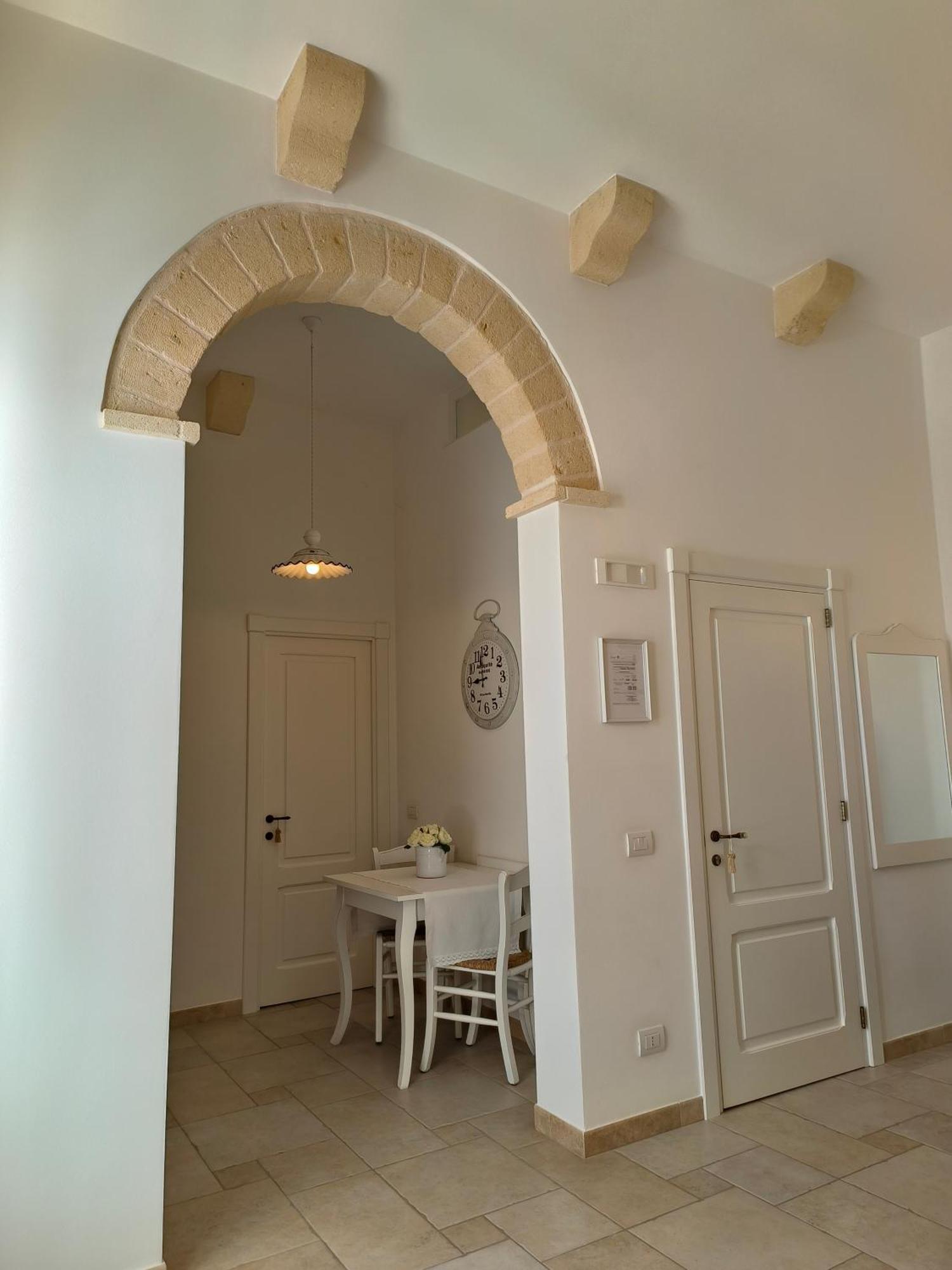 Dimora Palmieri Di Charme Acomodação com café da manhã Monopoli Exterior foto
