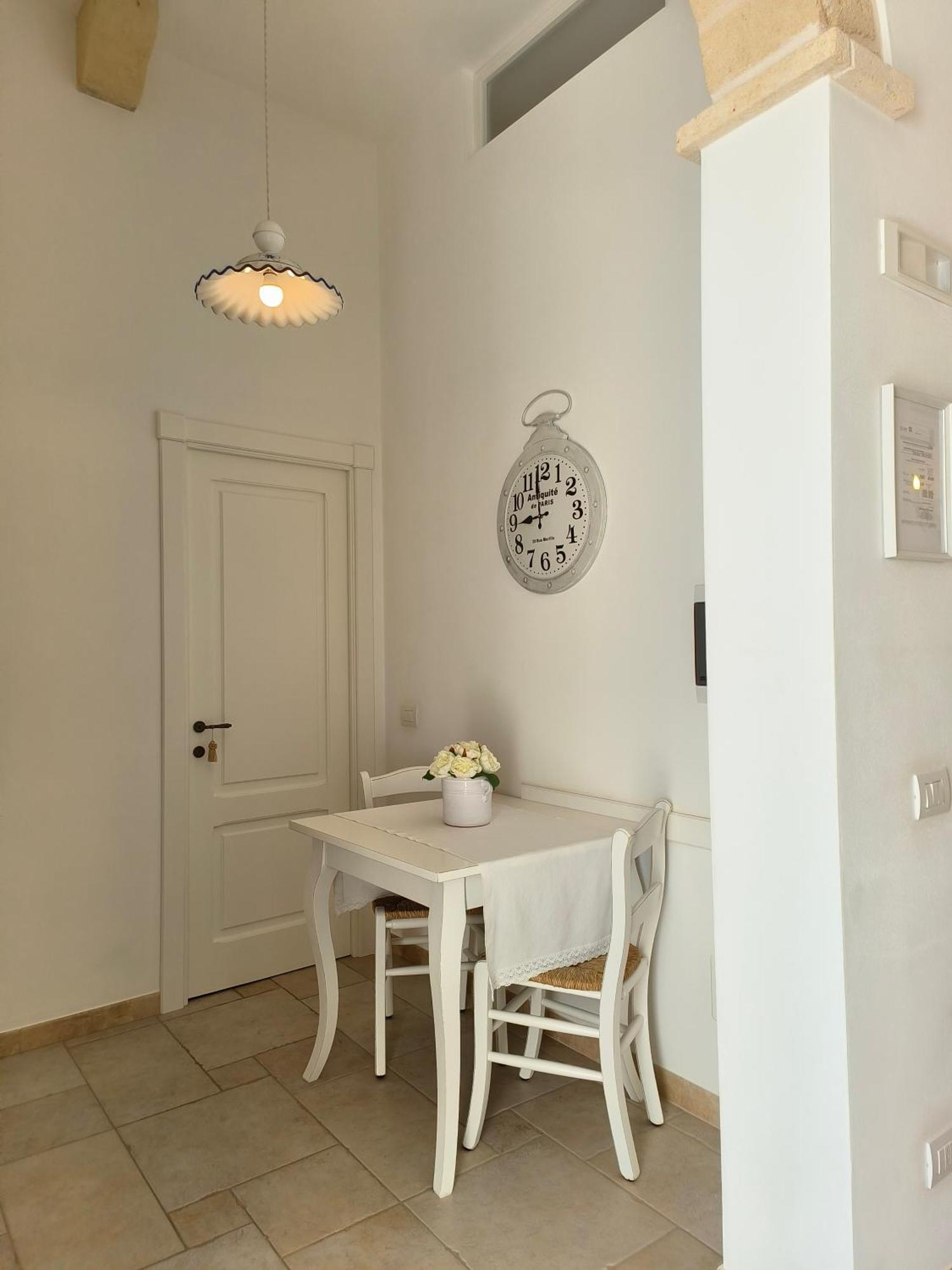 Dimora Palmieri Di Charme Acomodação com café da manhã Monopoli Exterior foto